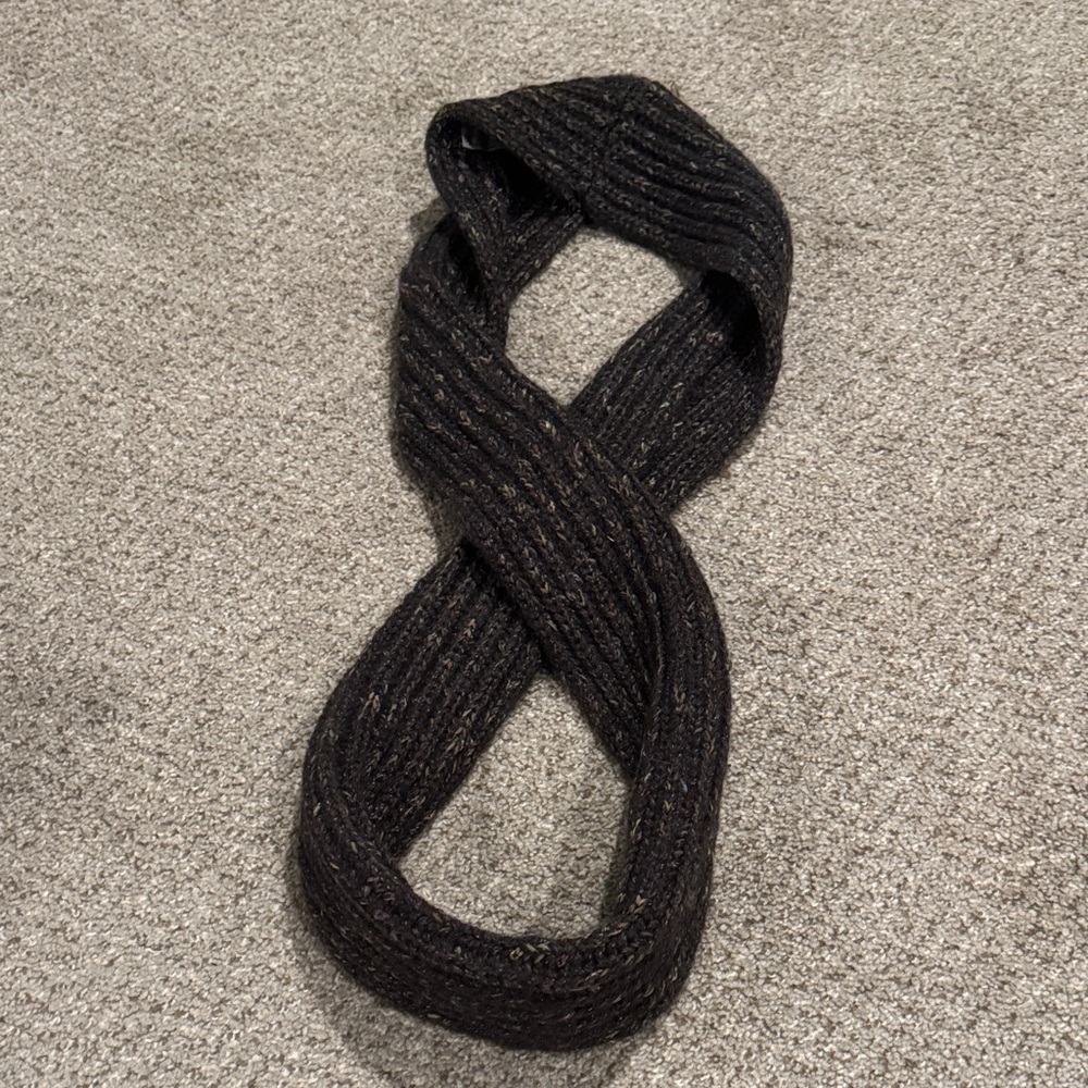 Brown Ribbed Knit Infinity Scarf
